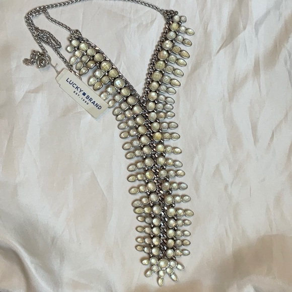 ⭐️HOST PICK ⭐️NWT Lucky brand necklace - Picture 2 of 2